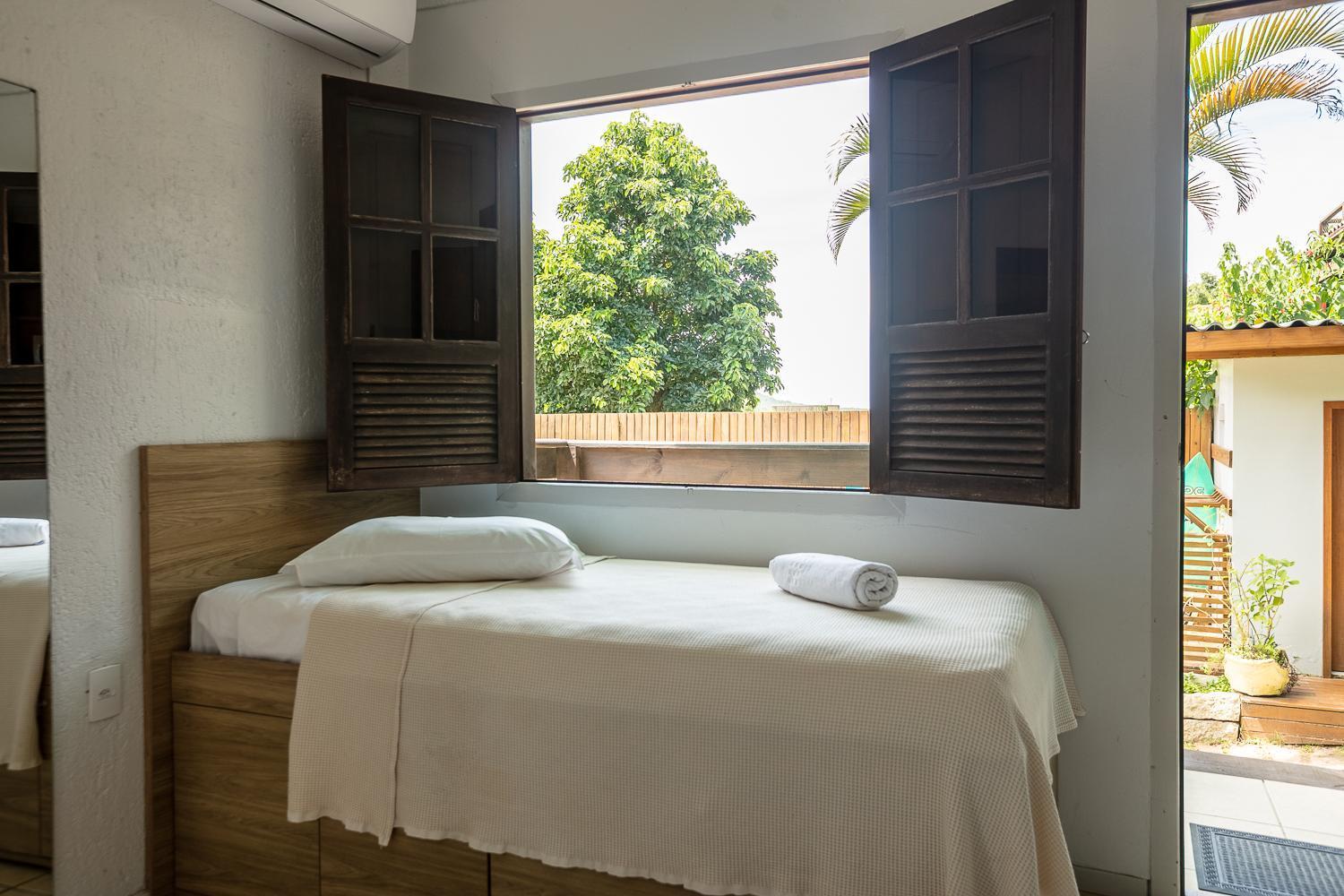 Kalani Pousada Praia do Rosa Habitación foto